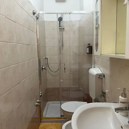 Holiday home Casa Mirandola In Contra' Sant' Andrea